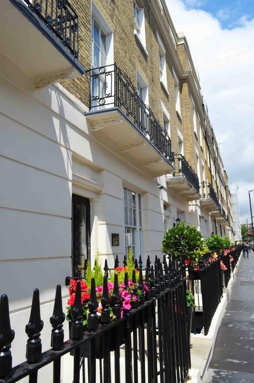 Astors Belgravia Panzió London Kültér fotó