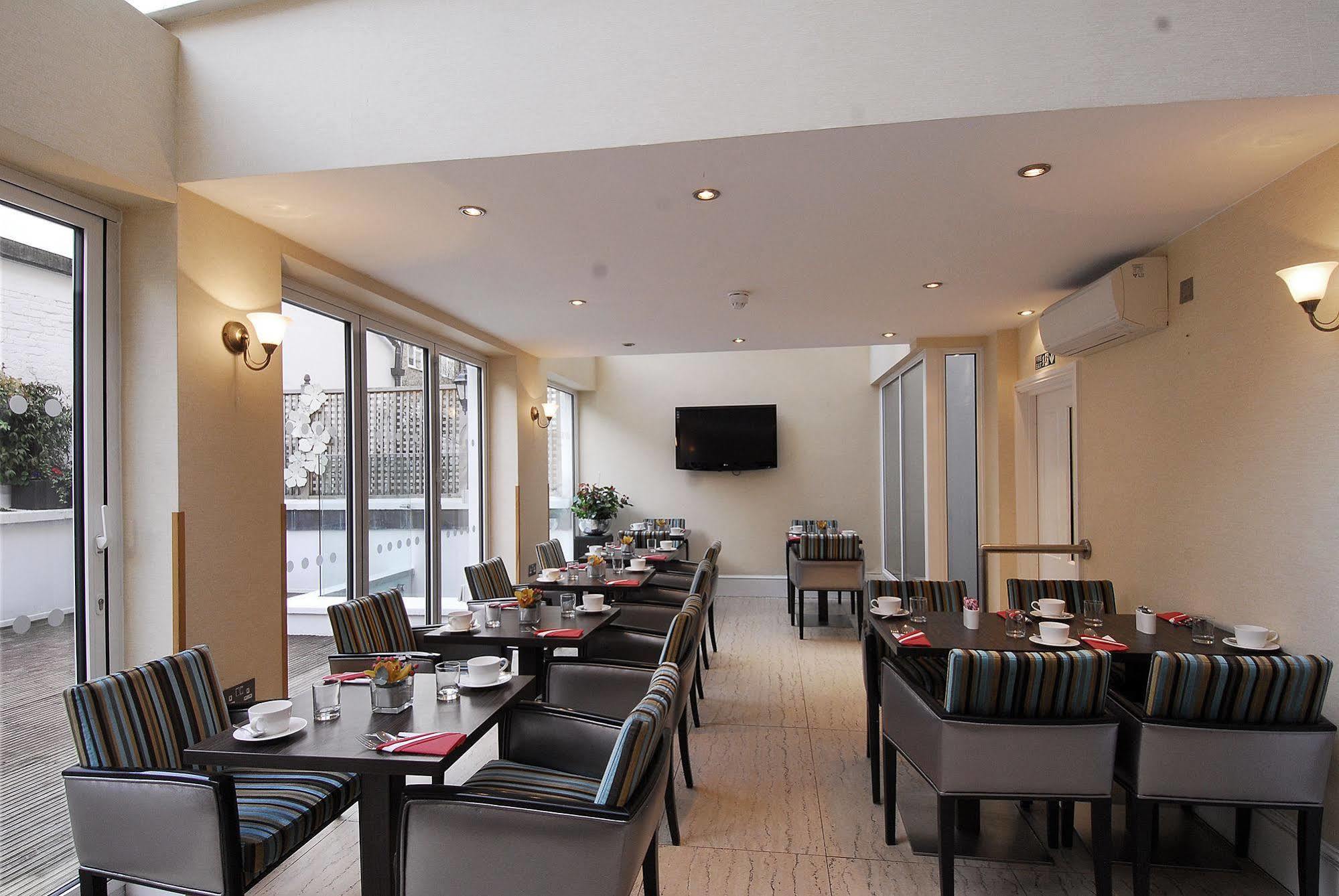 Astors Belgravia Panzió London Kültér fotó